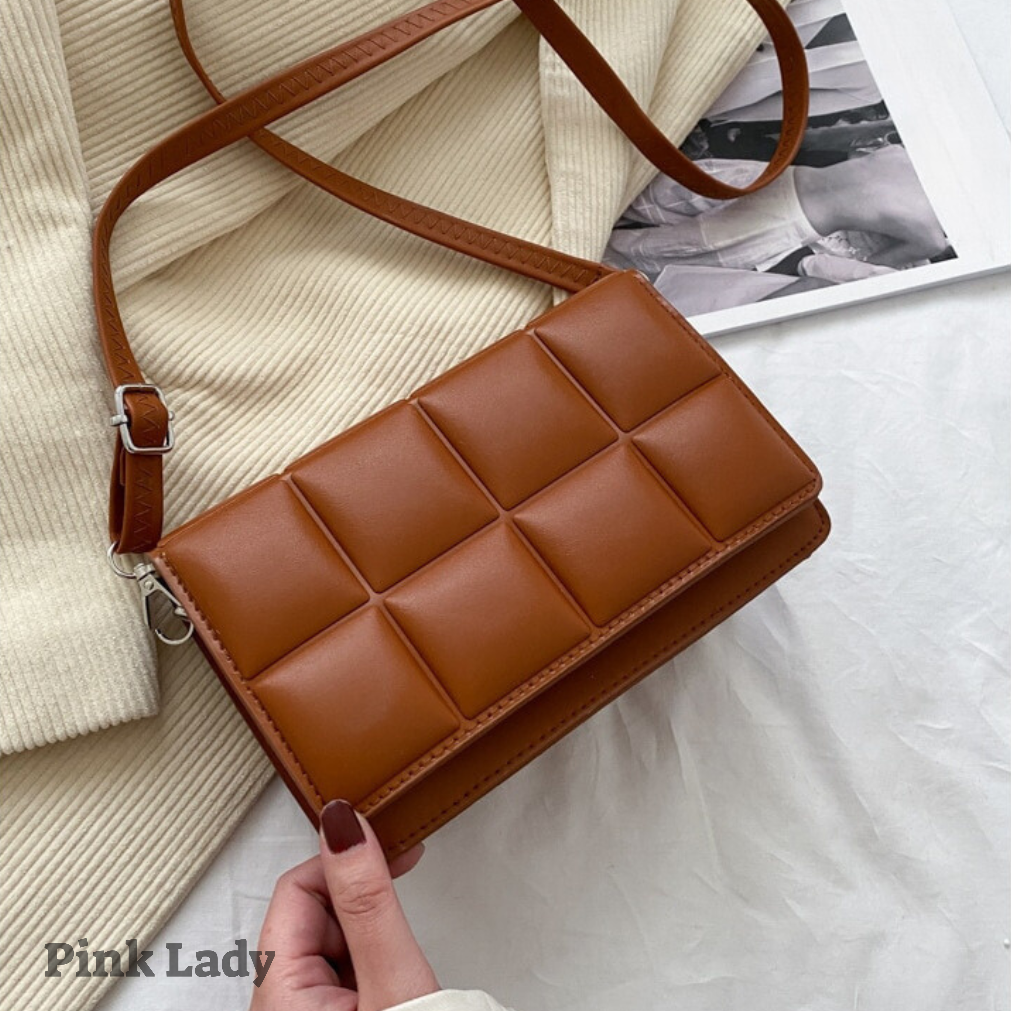 תיק צד קלאסי