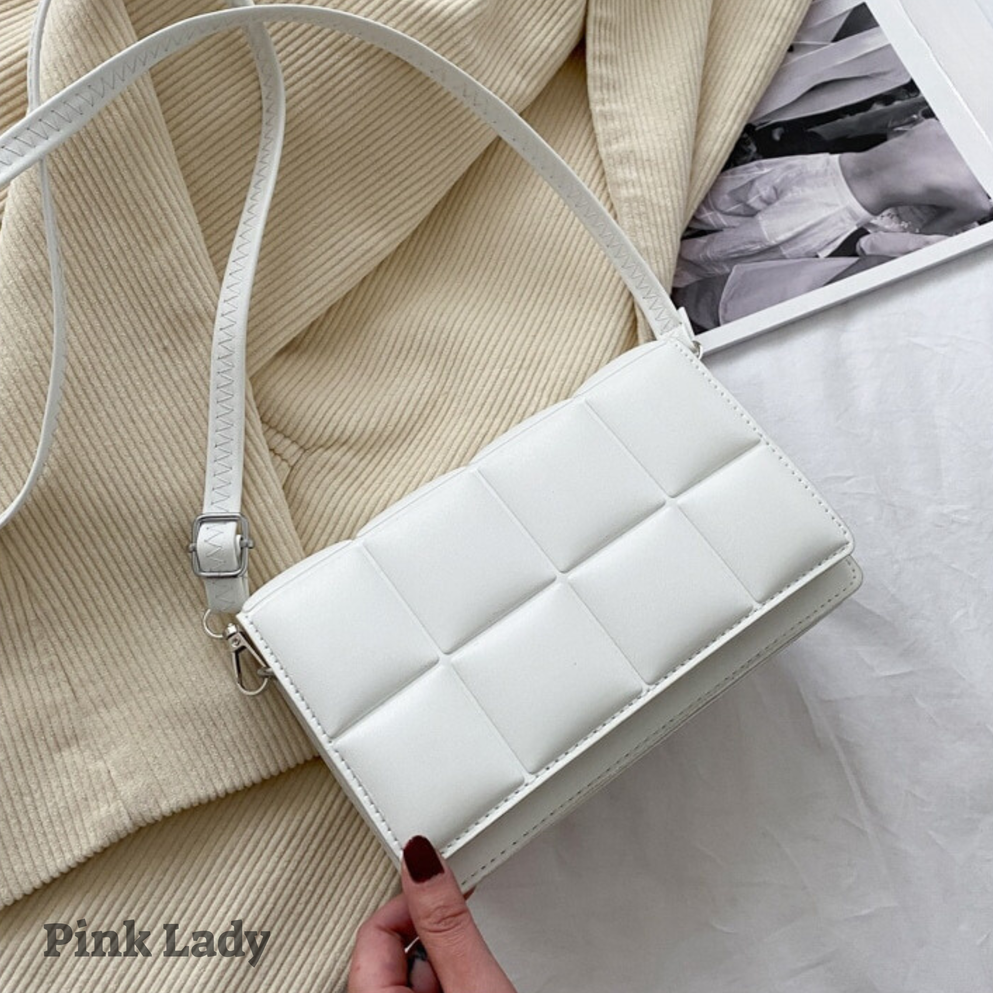 תיק צד קלאסי