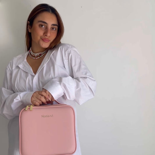 תיק איפור מקצועי מעור עם מראה ולד מובנה